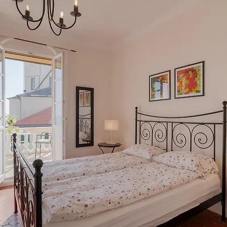 Holiday home Anne Sanremo